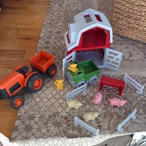 Green toys Farm Playset with Tractor and Barn